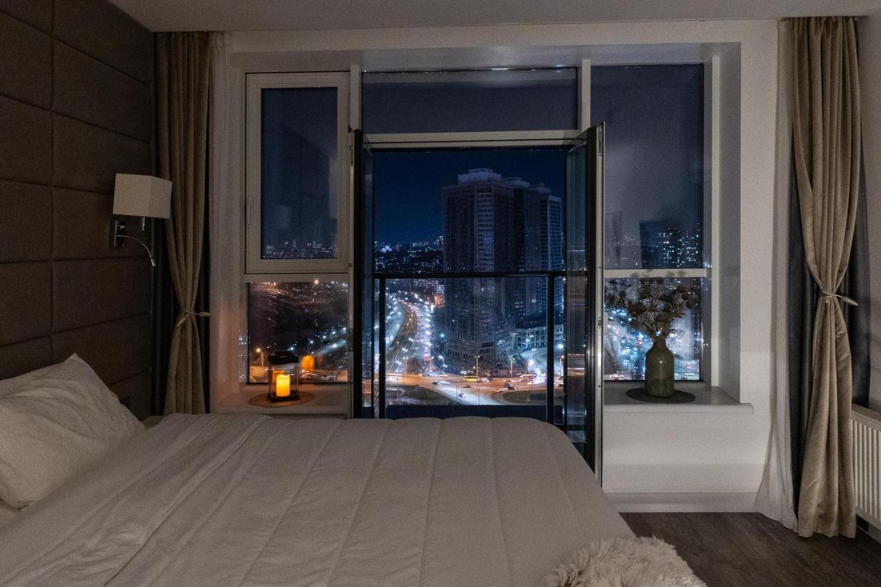 Victory-29 Luxury Apartment Center Kiev Buitenkant foto